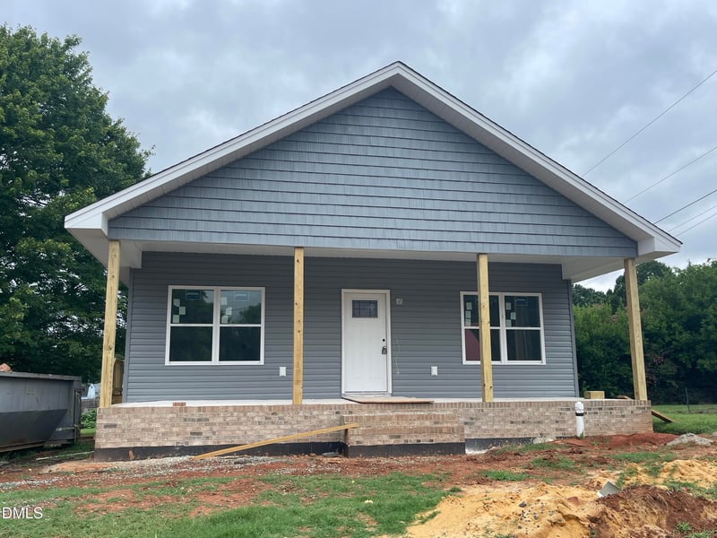 408 Oneida St, Graham, NC 27253