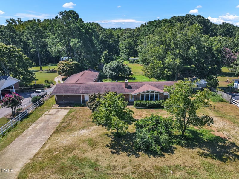 408 Rand Rd, Raleigh, NC 27603
