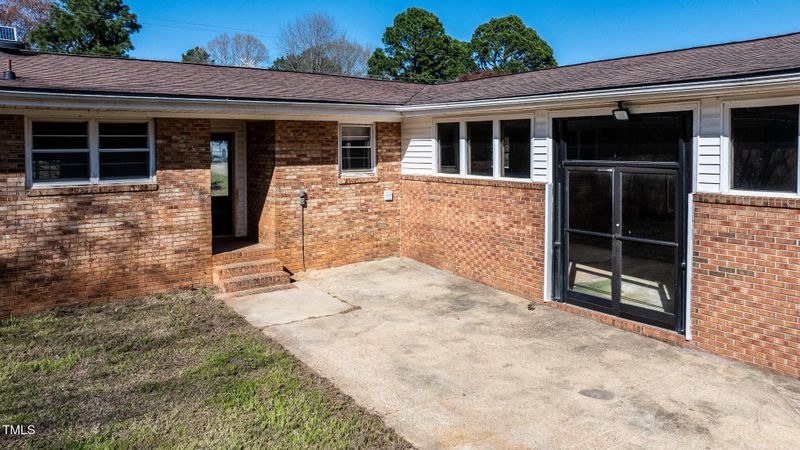408 Rand Rd, Raleigh, NC 27603