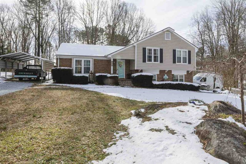 408 Reade Dr, Roxboro, NC 27573