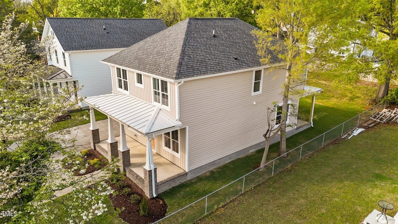 408 Stallings St, Clayton, NC 27520