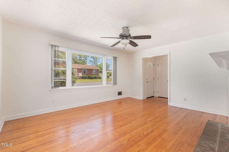 408 N Stewart St, Clayton, NC 27520