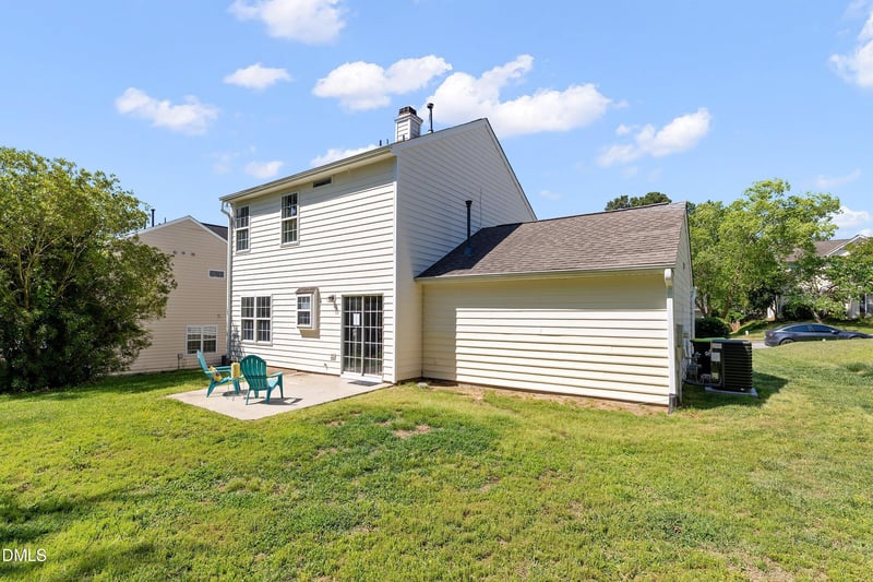 408 Stonecreek Dr, Apex, NC 27539