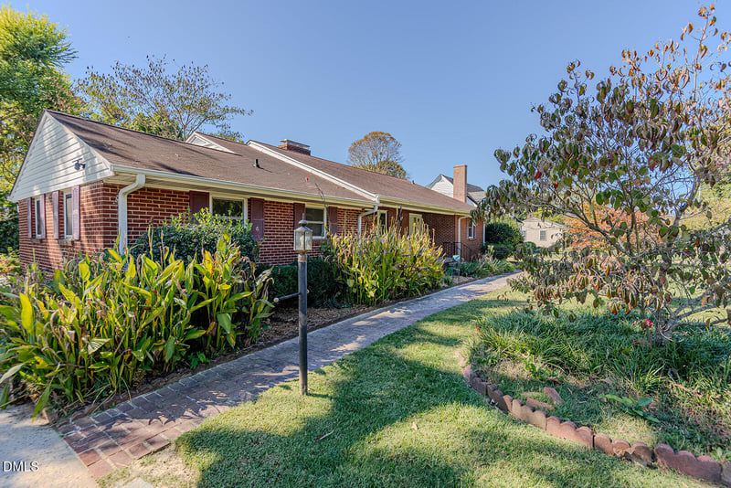 408 Ward St, Graham, NC 27253