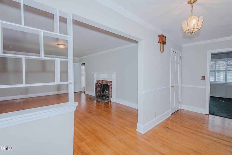 408 Ward St, Graham, NC 27253
