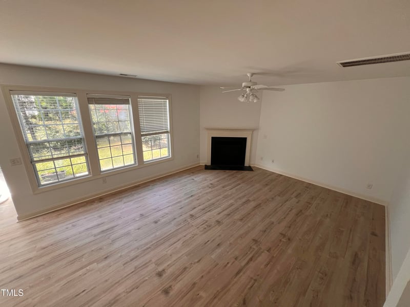 408 Westfalen Dr, Cary, NC 27519