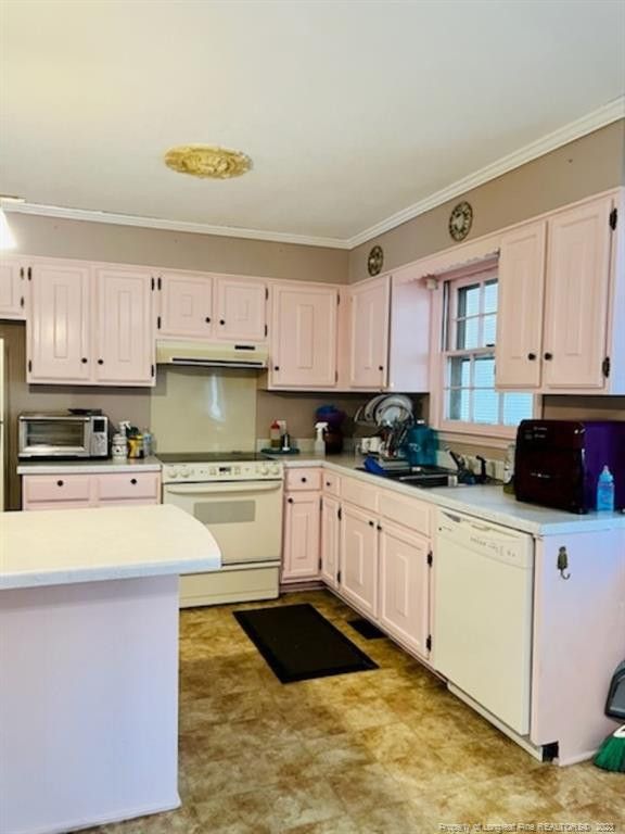 408 Winterlocken Dr, Sanford, NC 27330