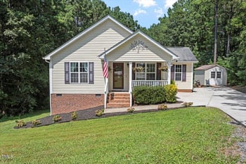 4080 Brooksdale Dr, Franklinton, NC 27525