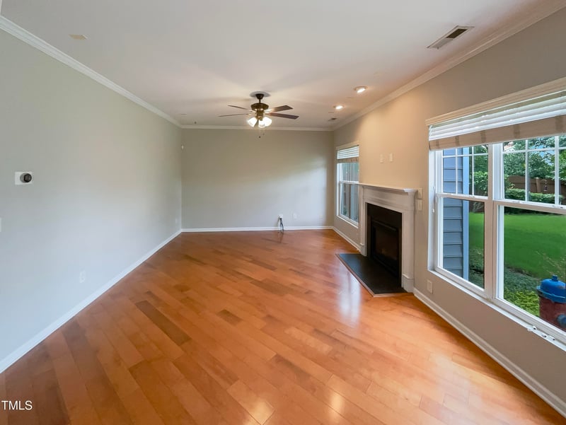 4084 Weavers Pond Dr, Zebulon, NC 27597