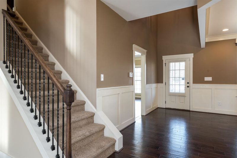 4085 Weavers Pond Dr, Zebulon, NC 27597