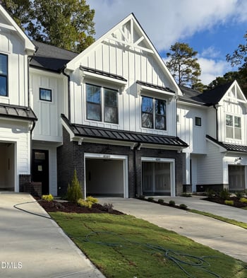 4089 Elk Creek Ln, Raleigh, NC 27612