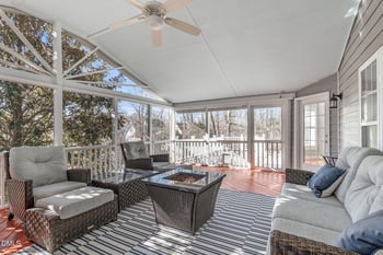 409 Acorn Falls Ct, Holly Springs, NC 27540