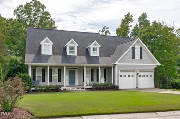 409 Acorn Falls Ct, Holly Springs, NC 27540