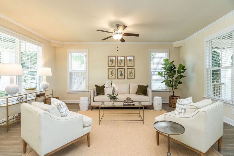 409 Bickett Blvd, Raleigh, NC 27608