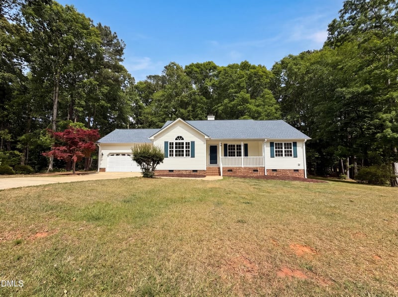 409 Black Forest Dr, Clayton, NC 27527