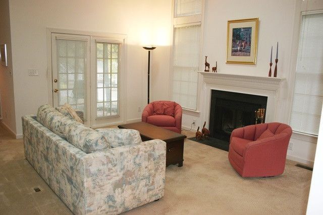 409 Brampton Close, Pittsboro, NC 27312