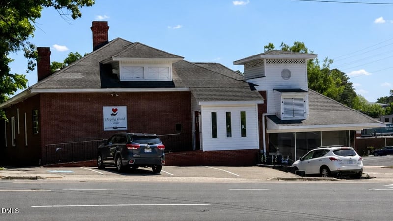 409 Carthage St, Sanford, NC 27330