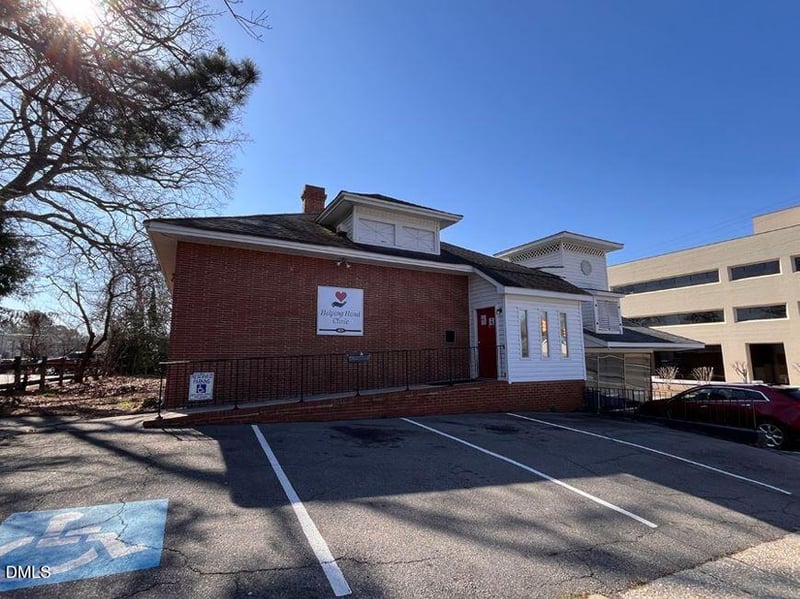 409 Carthage St, Sanford, NC 27330