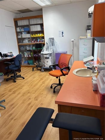 409 Carthage St, Sanford, NC 27330