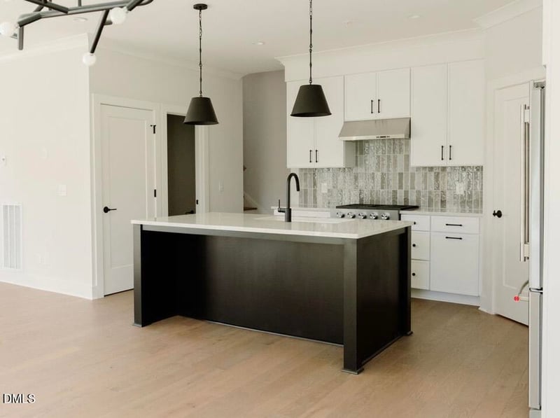 409 Chatham View Rd, Cary, NC 27511