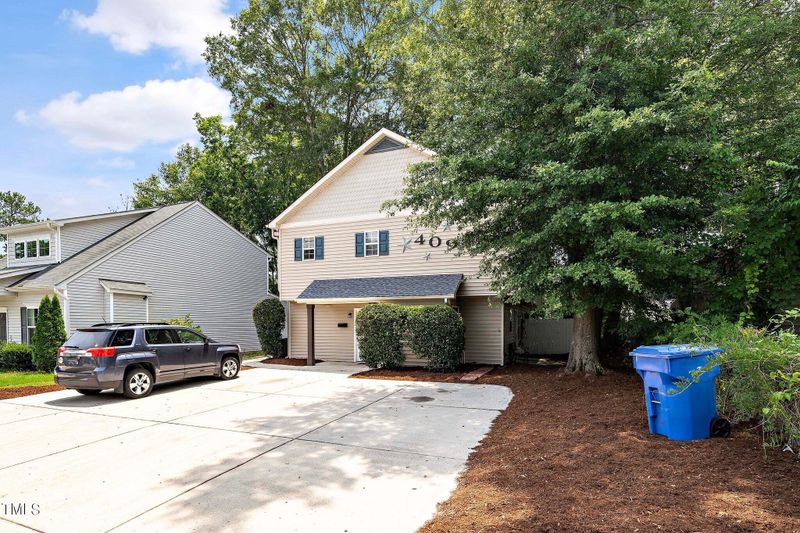 409 Cherry St, Fuquay Varina, NC 27526