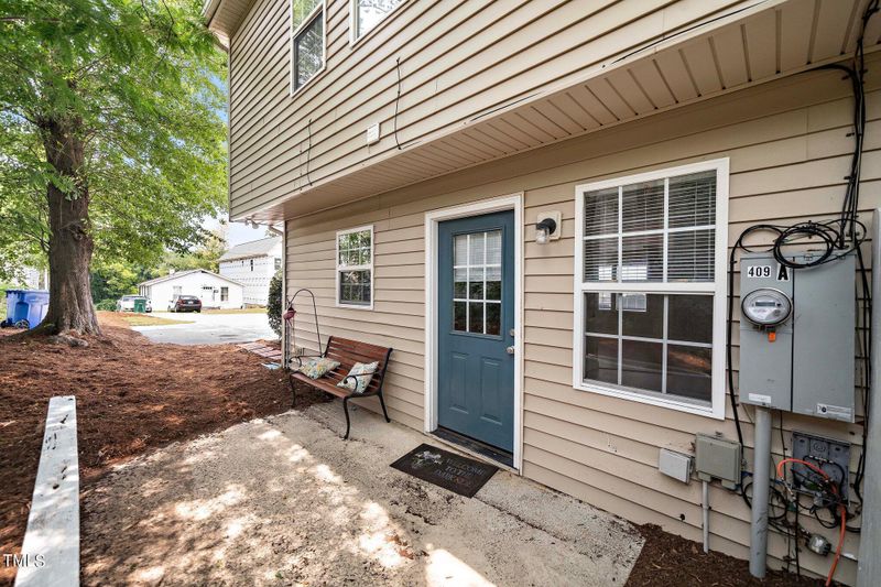 409 Cherry St, Fuquay Varina, NC 27526
