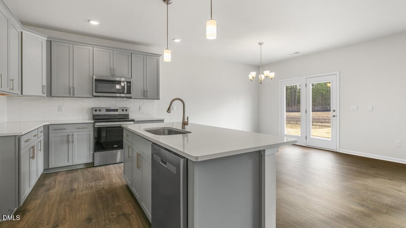 409 Conifer St, Sanford, NC 27332