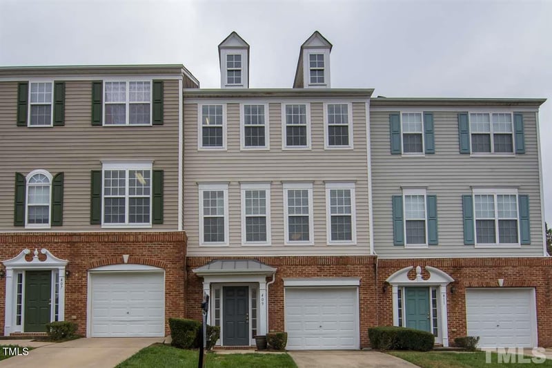 409 Coral Creek Ln, Morrisville, NC 27560
