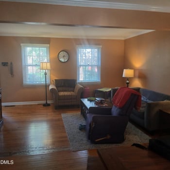 409 Cottonwood Cir, Raleigh, NC 27609