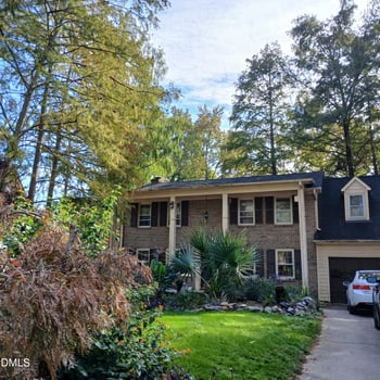 409 Cottonwood Cir, Raleigh, NC 27609