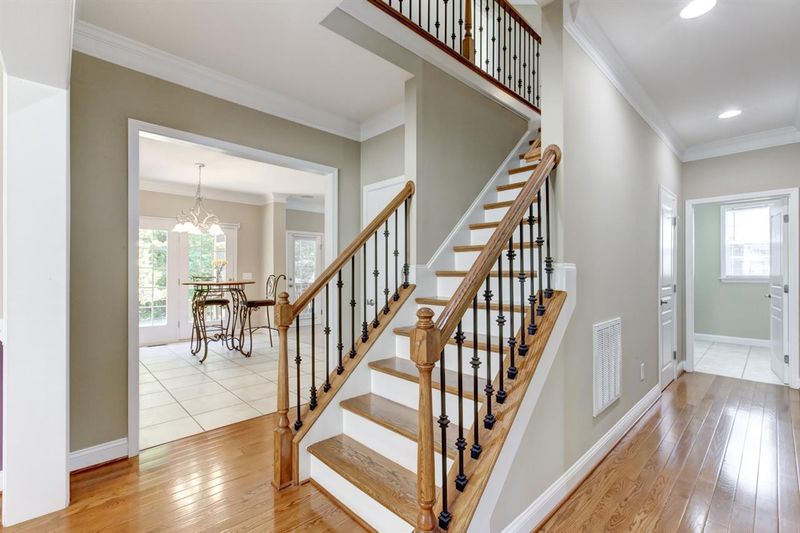 409 Covenant Rock Ln, Holly Springs, NC 27540