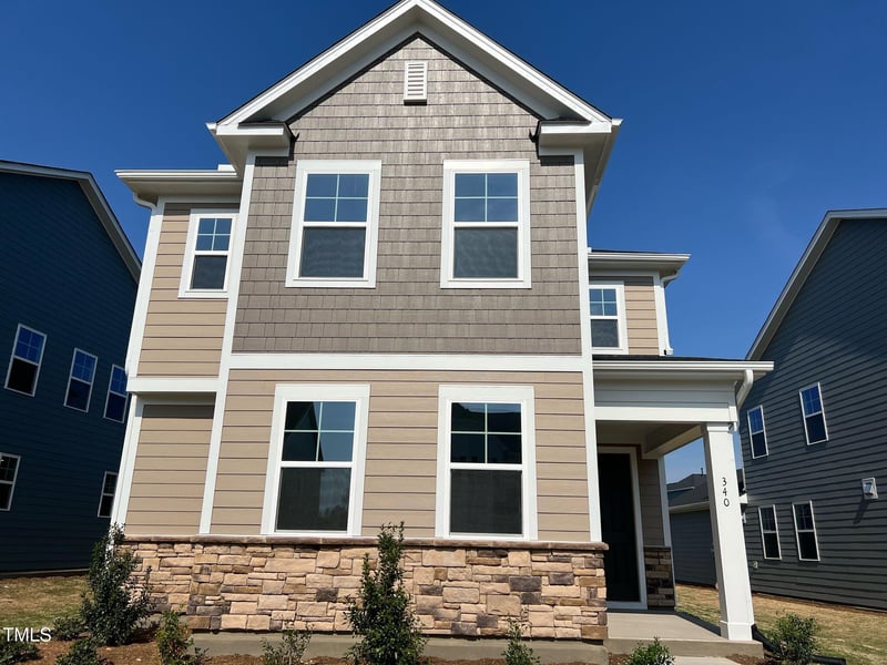409 Cresting Wave Dr, Wake Forest, NC 27587