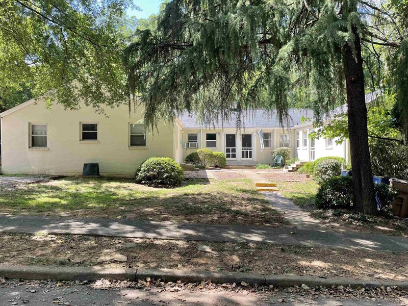 409 Gardner St, Raleigh, NC 27607