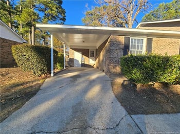 409 Glen Canyon Dr, Fayetteville, NC 28303