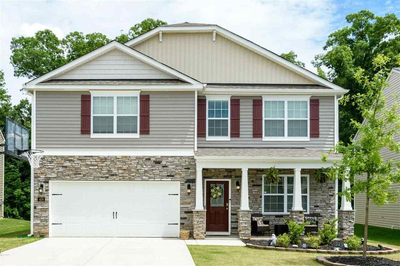409 N Great White Way, Clayton, NC 27527
