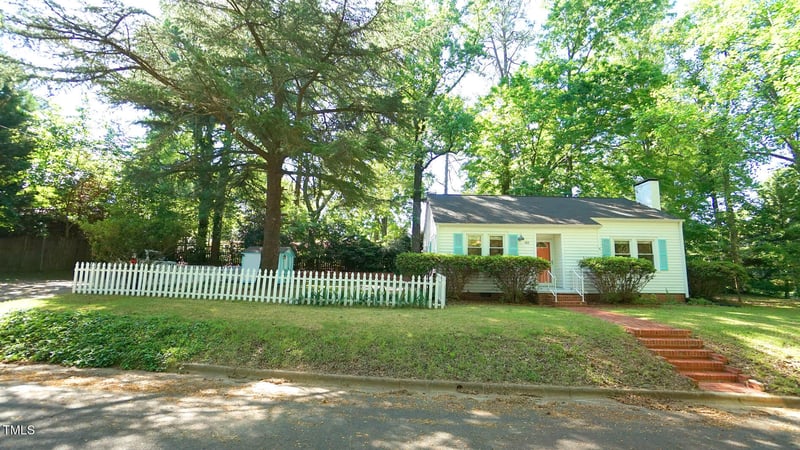 409 Green St, Sanford, NC 27330