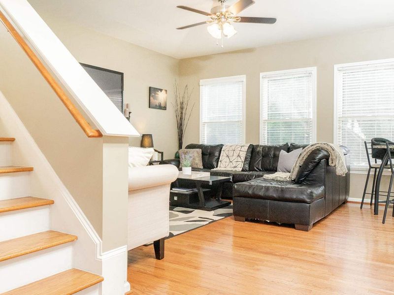 409 High Holborn Ct, Apex, NC 27502