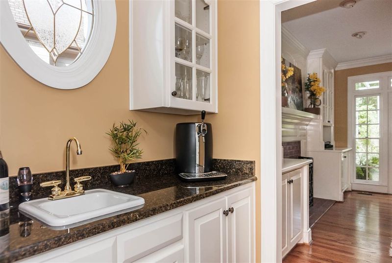 409 Hogans Valley Way, Cary, NC 27519