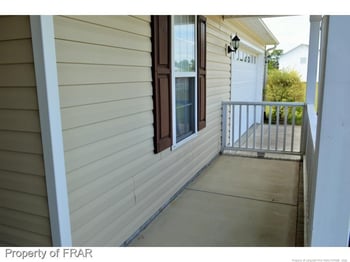 409 Lewis Clark Dr, Hope Mills, NC 28348