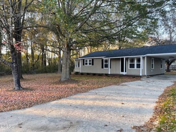 409 Lipscomb Rd, Angier, NC 27501