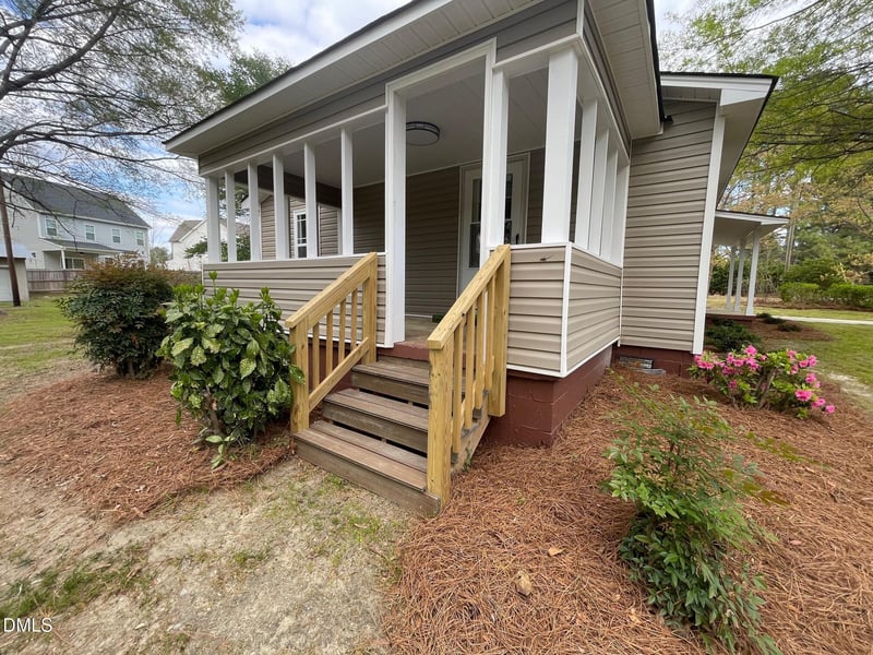 409 Lipscomb Rd, Angier, NC 27501