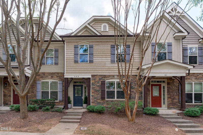 409 Matheson Pl, Cary, NC 27511