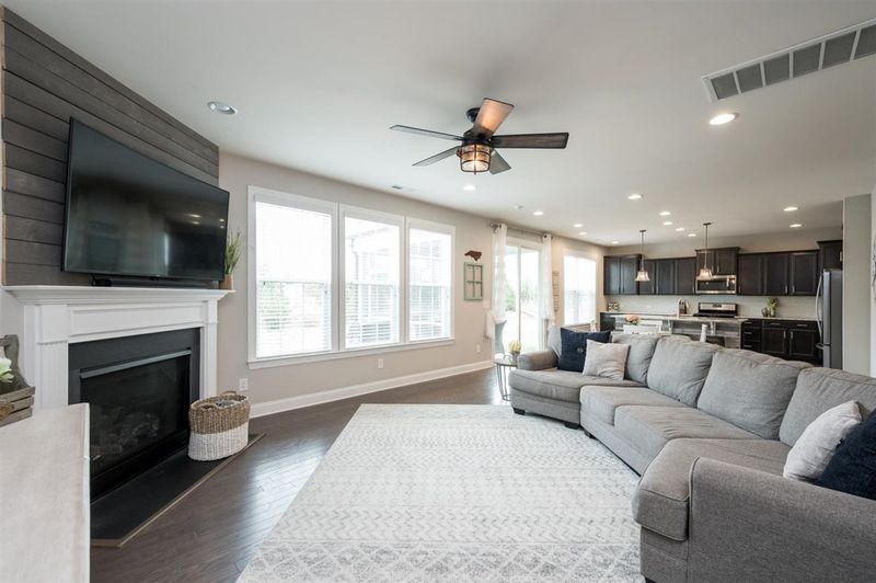 409 Morgan Ridge Rd, Holly Springs, NC 27540