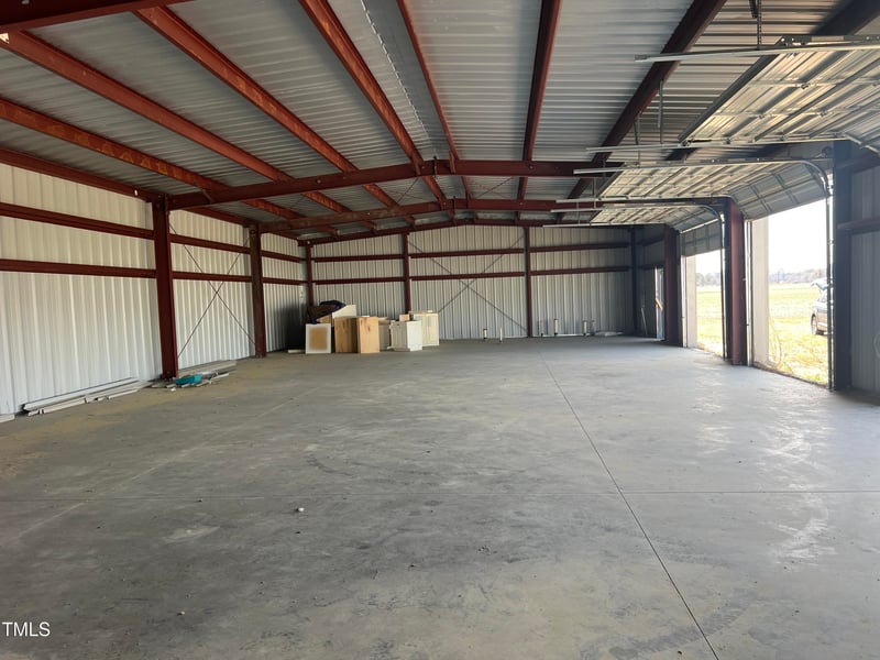 409 Nc 111 , Goldsboro, NC 27534