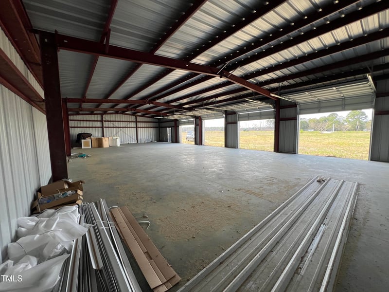 409 Nc 111 , Goldsboro, NC 27534