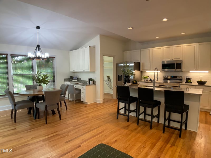 409 Parkside Cir, Chapel Hill, NC 27516