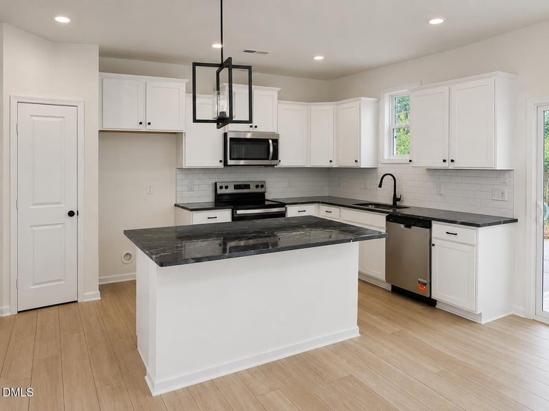 409 Pecan Valley Way, Four Oaks, NC 27524