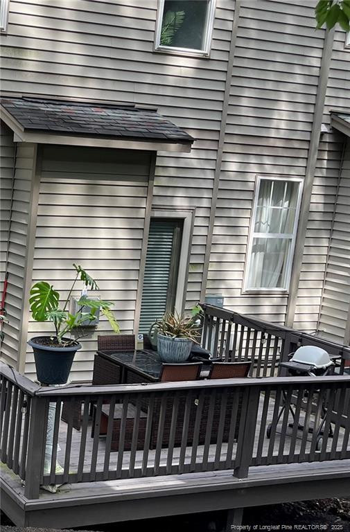 409 Ponton Dr, Fayetteville, NC 28314