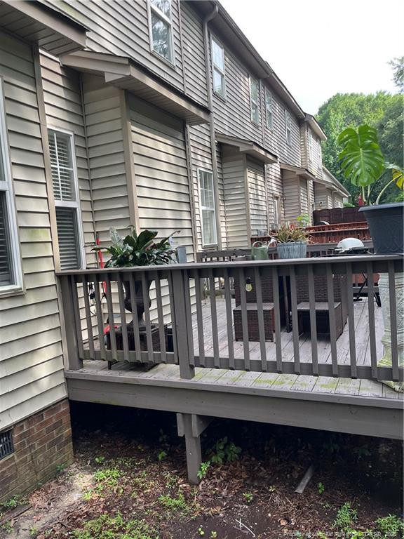 409 Ponton Dr, Fayetteville, NC 28314