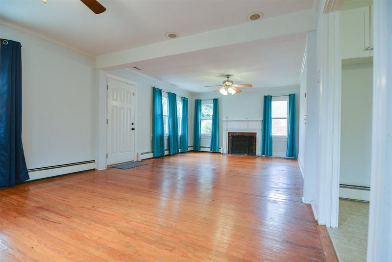 409 E Rose St, Smithfield, NC 27577